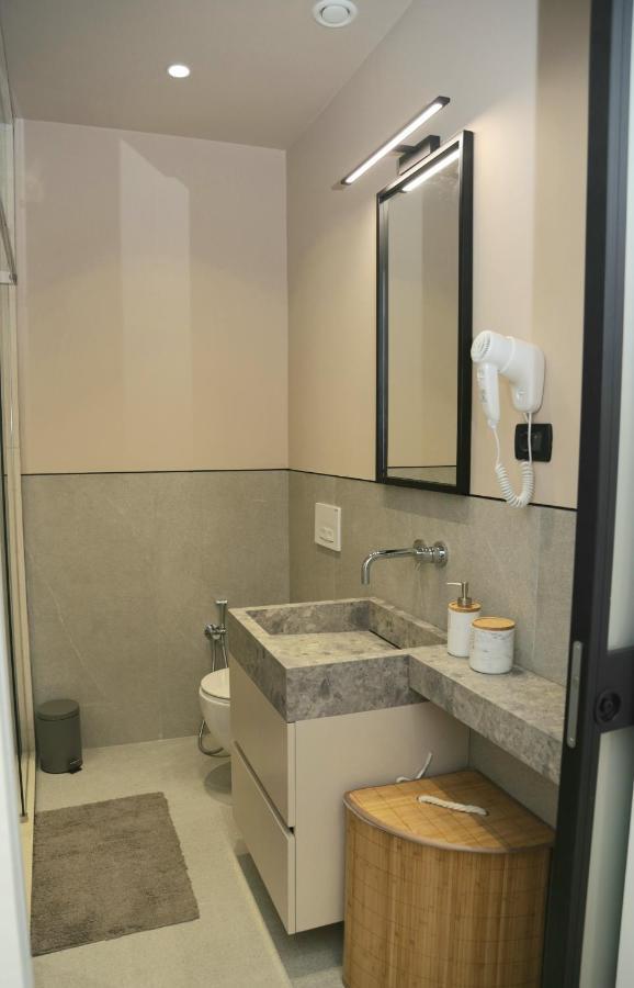 Mjolly Appartement Tirana